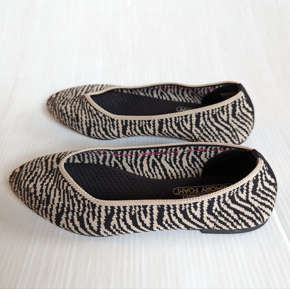 SKECHERS Air Cooled Memory Foam Zebra Striped Knit Ballet Flats - Picture 10 of 10